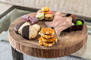 The Ritz-Carlton, Dallas