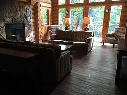 Blueberry Lake Resort