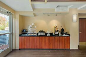 Comfort Suites Seaford