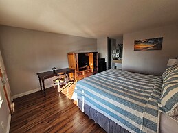 Atlantic Shores Inn and Suites