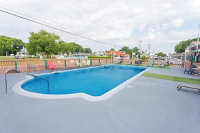 Atlantic Shores Inn and Suites