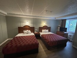 Super 8 by Wyndham Pembroke