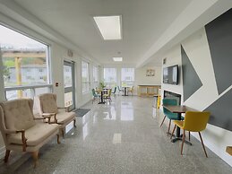 Super 8 by Wyndham Pembroke