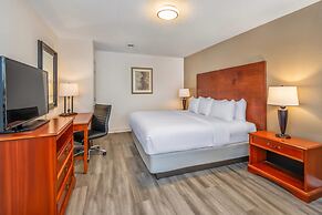 Comfort Inn & Suites Thousand Islands Harbour District
