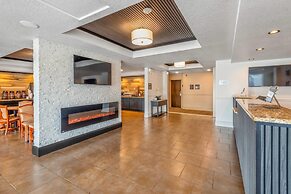 Comfort Inn & Suites Thousand Islands Harbour District