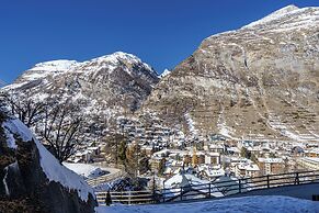 Hotel Alpenroyal