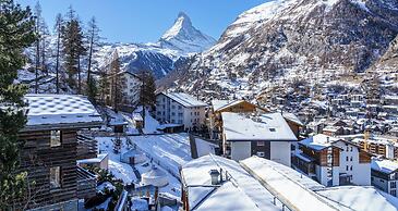 Hotel Alpenroyal
