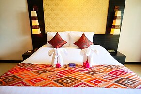 Horizon Karon Beach Resort & Spa