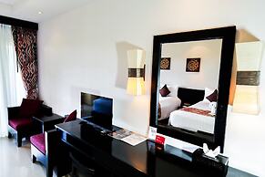 Horizon Karon Beach Resort & Spa