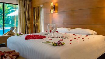 Horizon Karon Beach Resort & Spa