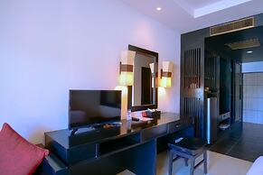 Horizon Karon Beach Resort & Spa