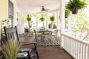 The Charleston Inn
