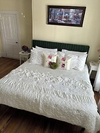 The Charleston Inn