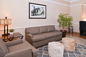 Best Western Plus Frontier Inn