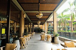 Crowne Plaza Hotel Gurgaon by IHG