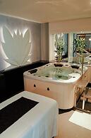 Crowne Plaza Hotel Gurgaon by IHG