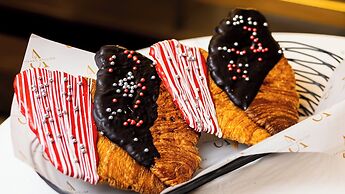 Crowne Plaza Hotel Gurgaon by IHG