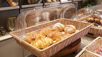 Crowne Plaza Hotel Gurgaon by IHG