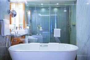 Crowne Plaza Hotel Gurgaon by IHG