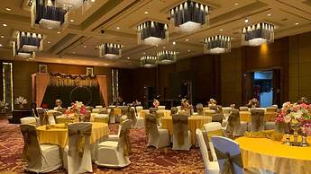 Crowne Plaza Hotel Gurgaon by IHG