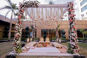 Crowne Plaza Hotel Gurgaon by IHG