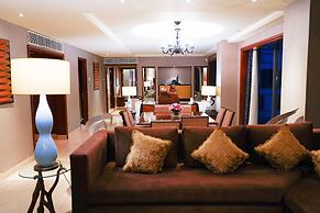 Crowne Plaza Hotel Gurgaon by IHG