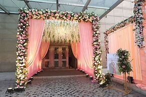 Crowne Plaza Hotel Gurgaon by IHG