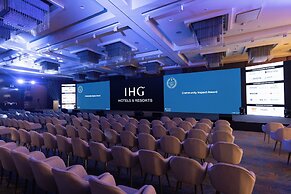 Crowne Plaza Hotel Gurgaon by IHG