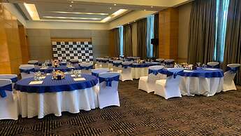 Crowne Plaza Hotel Gurgaon by IHG