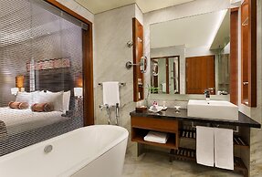 Crowne Plaza Hotel Gurgaon by IHG