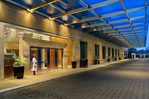 Crowne Plaza Hotel Gurgaon by IHG