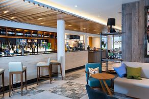 Holiday Inn Salisbury - Stonehenge by IHG