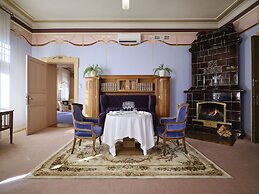 Villa Ammende Restaurant & Hotel