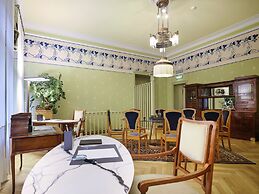 Villa Ammende Restaurant & Hotel