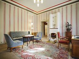 Villa Ammende Restaurant & Hotel