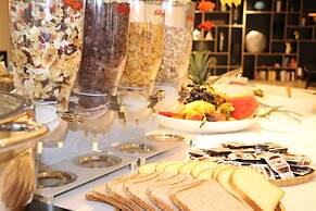 Golden Tulip Sophia Antipolis - Hotel & Spa