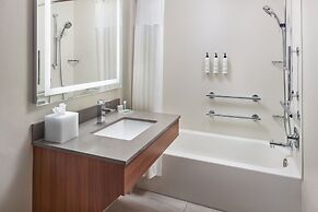 Fairfield Inn and Suites by Marriott Atlanta McDonough