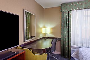 Hampton Inn & Suites Merced