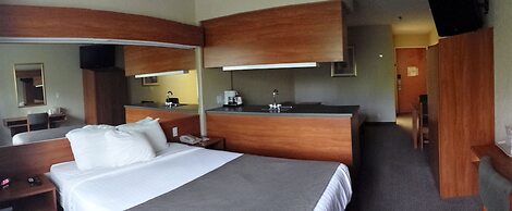 Microtel Inn & Suites by Wyndham Beckley East