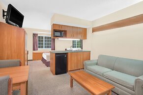 Microtel Inn & Suites by Wyndham Beckley East