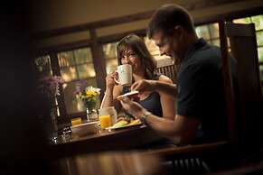 FivePine Lodge & Spa