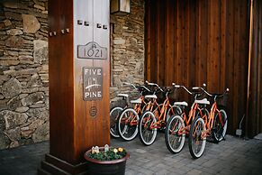 FivePine Lodge & Spa