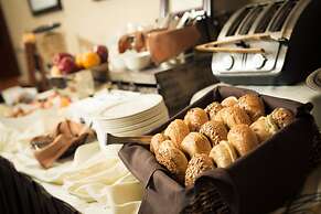 FivePine Lodge & Spa