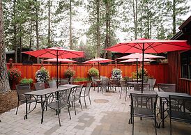 FivePine Lodge & Spa