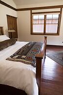 FivePine Lodge & Spa