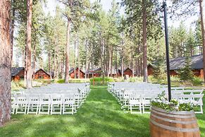 FivePine Lodge & Spa