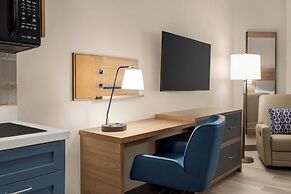 Candlewood Suites Boise - Towne Square by IHG