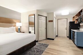 Candlewood Suites Boise - Towne Square by IHG