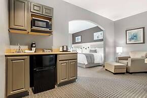 Best Western Plus Two Rivers Hotel & Suites