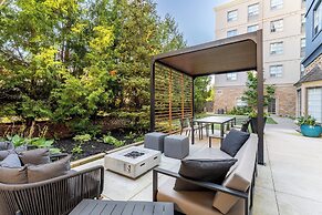 Staybridge Suites London by IHG